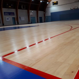 Réalisation Parquet pour Terrain de Basketball