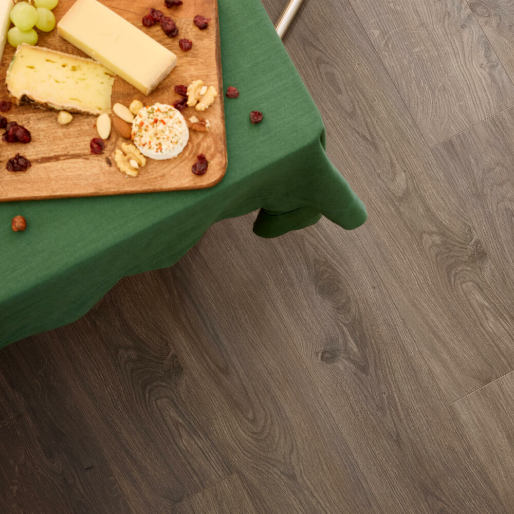 Sol Stratifié - BERRY ALLOC - Connect 8V4 - Gyant Dark Brown