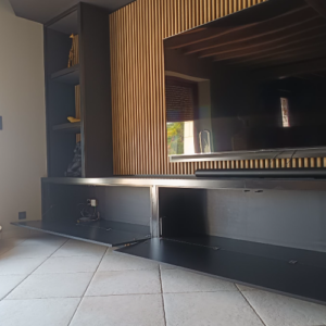 Meuble Tv sur mesure par UP Créateur d'Intérieur Le Mans